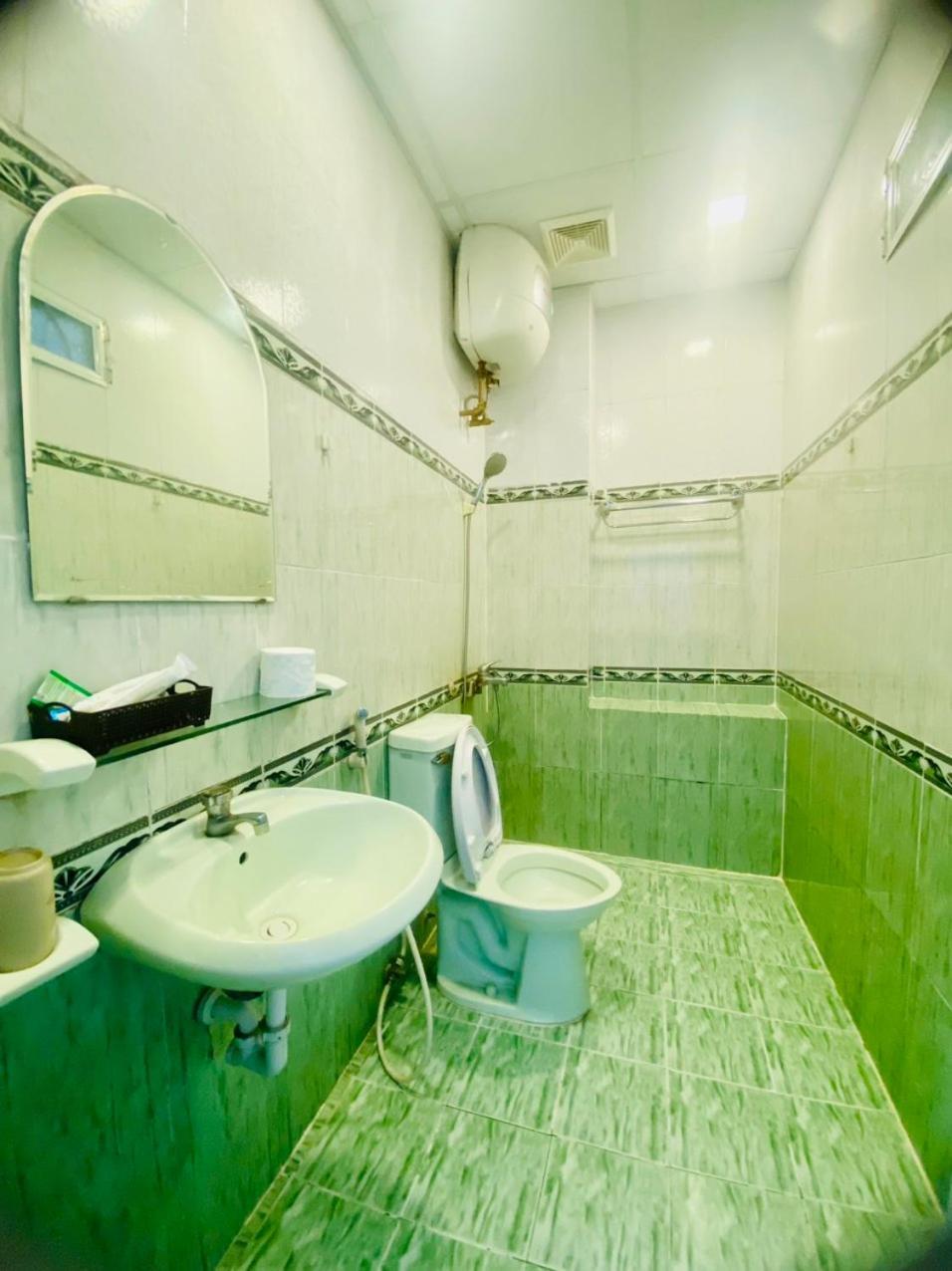 Khách Sạn LÊ VŨ Da Lat Esterno foto